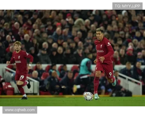 TES战队盯防策略解析：DOTA2比赛中的战术深度与团队协作探讨