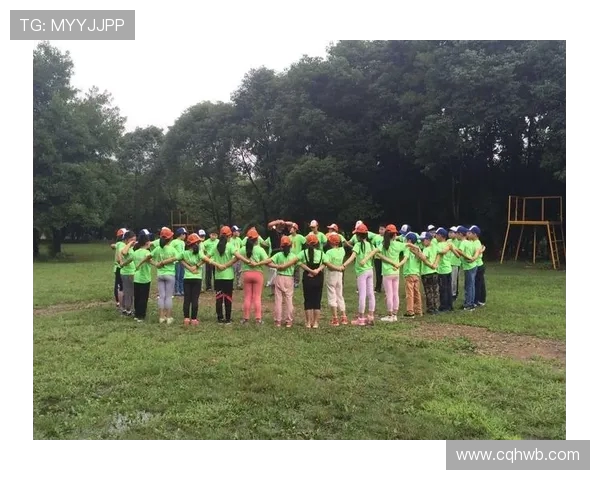 深圳攀岩队深度解析：掌控技巧与团队协作的奥秘