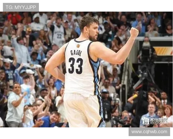 小牛队与雷霆队激战11月11日精彩对决全场回顾与分析