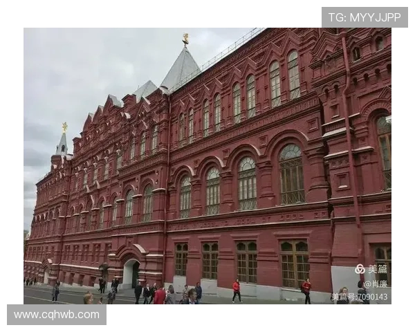 莫斯科火车与山红宝石的奇妙碰撞与心灵交汇之旅 莫斯科火车与山红宝石的奇妙碰撞与心灵交汇之旅