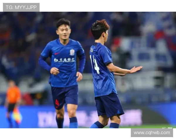 贵州人和与上海申花激战正酣谁能在中超赛场上笑到最后