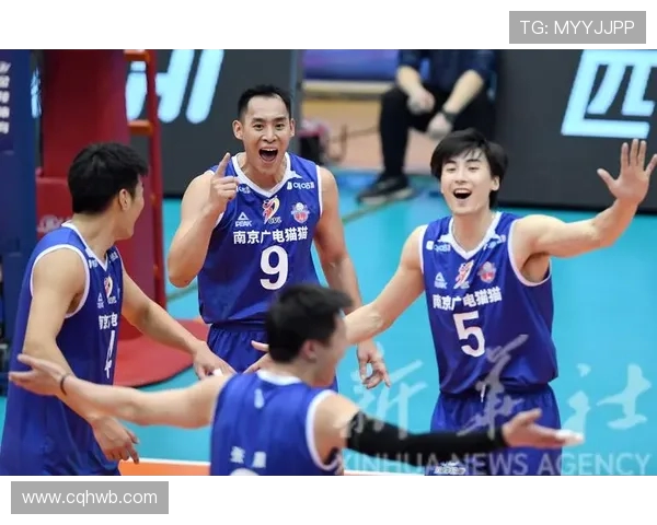 南京排球队进攻战术解析与热点关注全景剖析